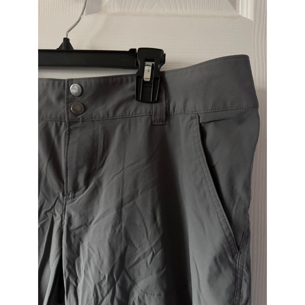 Columbia Women's Gray Hiking Cargo Capri Pants Size 12 Outdoor - Picture 4 of 8